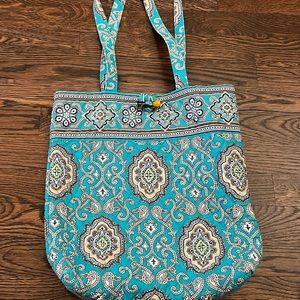 Like New Vera Bradley Tote